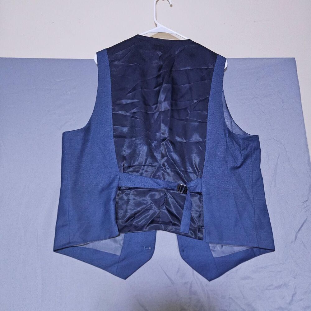 Perry-ellis Men's Blue and Navy Waistcoats-vests